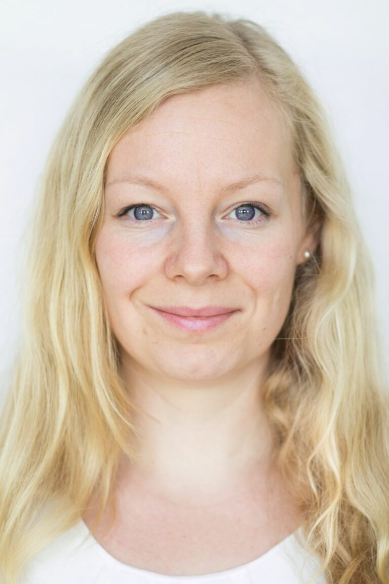 Kolloquium Gastvortrag: Dr. Claudia Menzel, RPTU Kaiserslautern-Landau